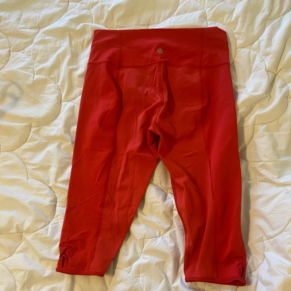 Lululemon Capri Leggings - Align Yoga High-Rise Crop -Coral-